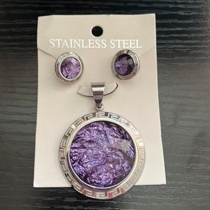 Stainless Steel Purple Charm with matching earrings.